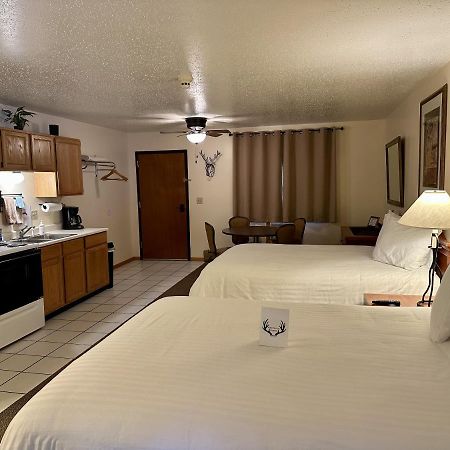 Whitetail Creek Resort Lead Dış mekan fotoğraf